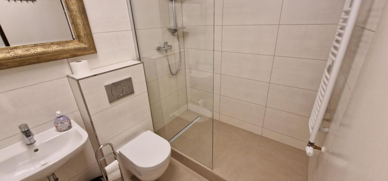 City Apartment Cologne-Weiden Luaran gambar